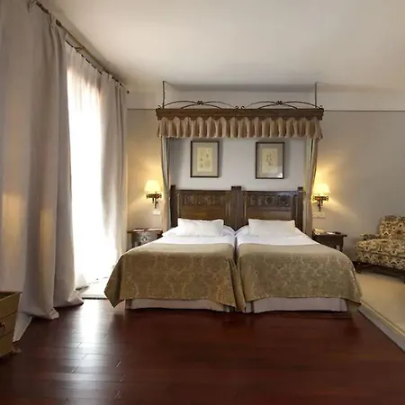 Parador De Santiago - Hostal Reis Catolicos Hotel