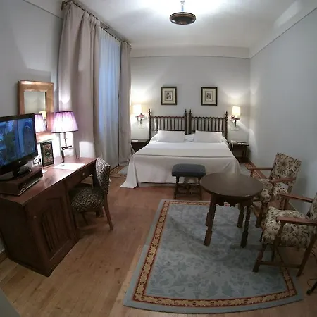 Parador De Santiago - Hostal Reis Catolicos 5* Santiago de Compostela