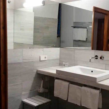 Otel De Santiago - Reis Catolicos 5*