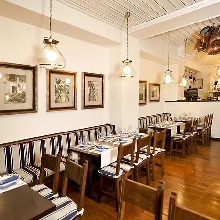 Hotel Parador De Santiago - Hostal Reis Catolicos 5*