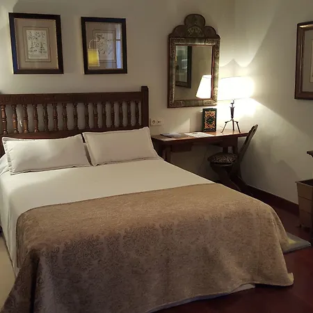 Hotel Parador De Santiago - Hostal Reis Catolicos 5*