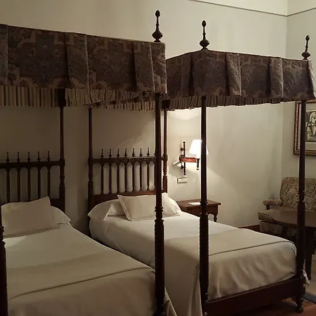 Parador De Santiago - Hostal Reis Catolicos 5* Santiago de Compostela